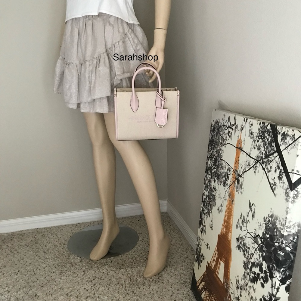 🌼Michael Kors Purse - Picture 8 of 14
